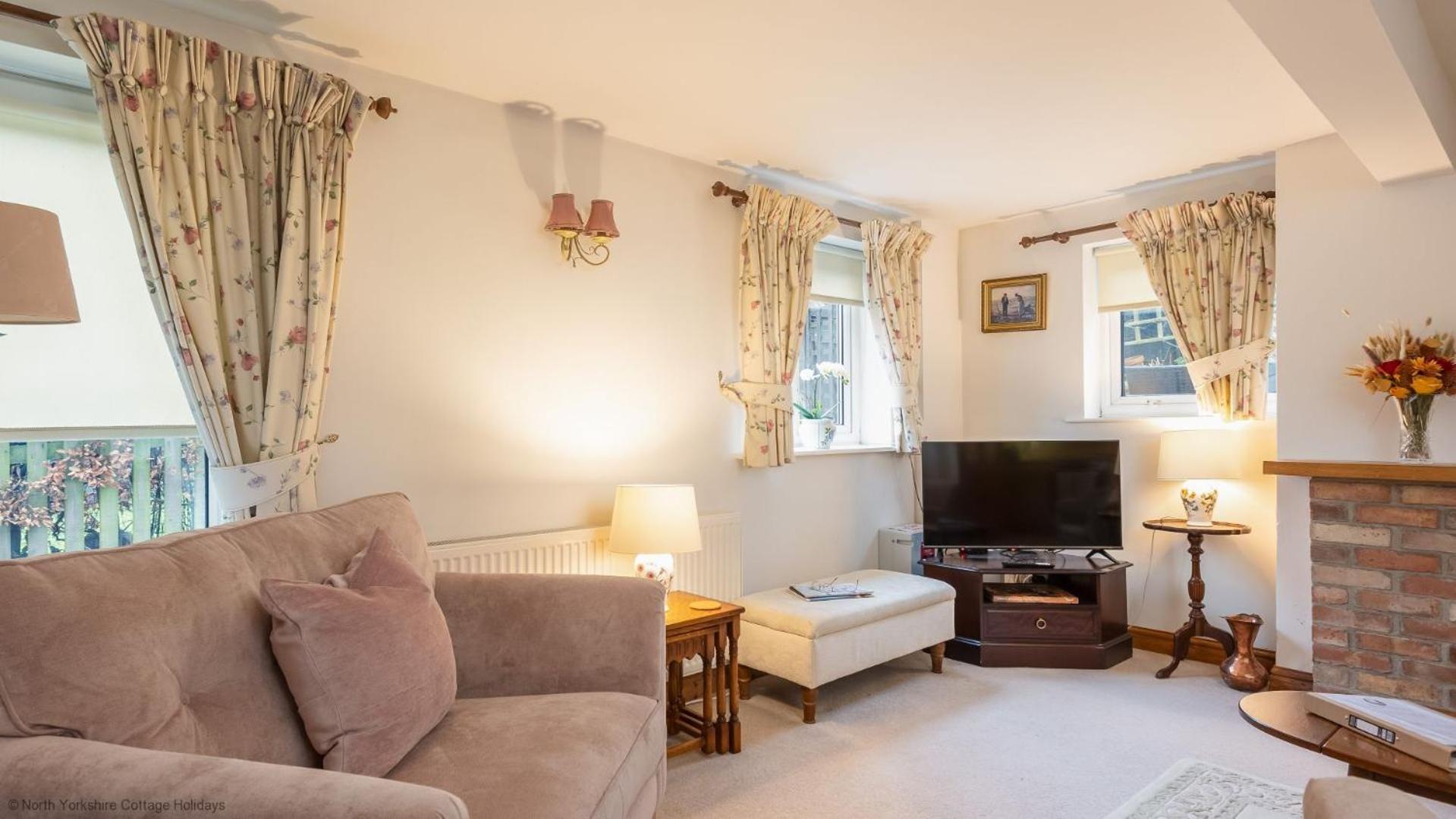 Picturesque Stone Cottage In The Heart Of North Yorkshire Village - Hideaway Cottage מראה חיצוני תמונה
